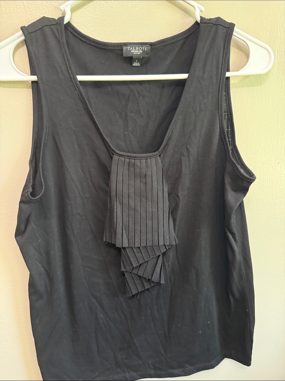 Talbots Black Sleeveless Pleated-Front Tank Top